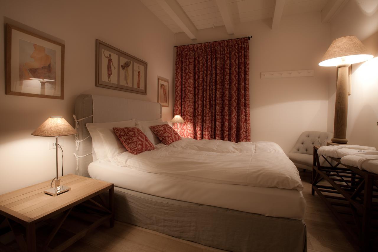 Les Fleurs Bleues Aparthotel Livigno Rum bild