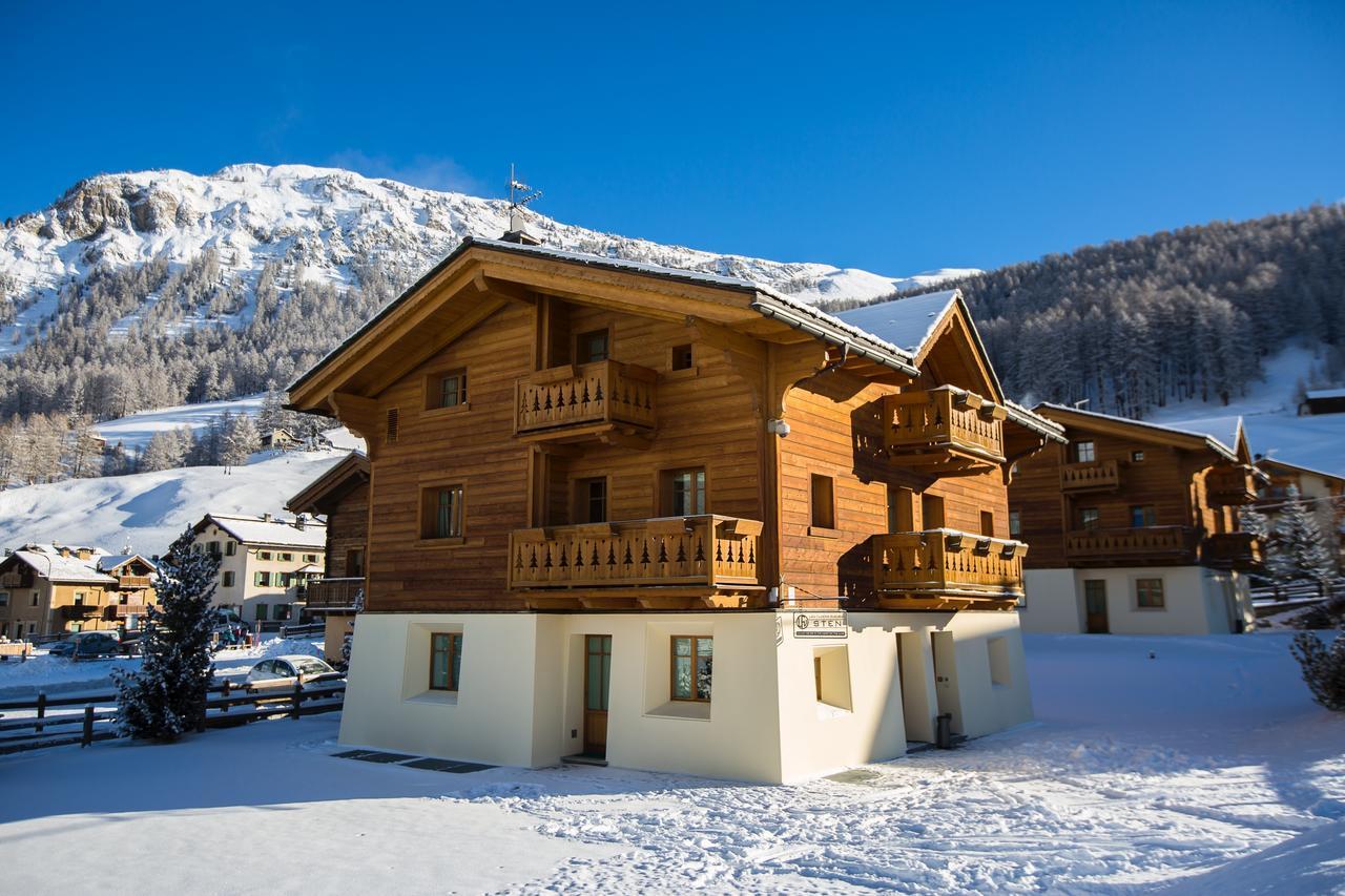 Les Fleurs Bleues Aparthotel Livigno Exteriör bild